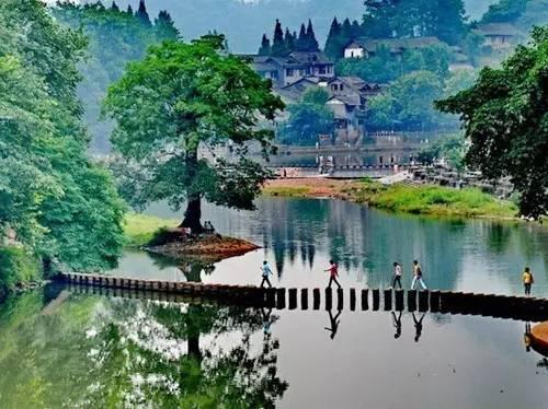 今日上海,是否“繁花”依旧